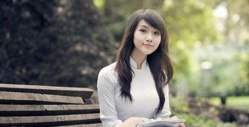 国产五十老女人在线视频,五十老女人在线视频，重温经典，回味无穷